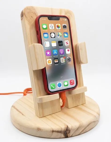 Support smartphone en bois